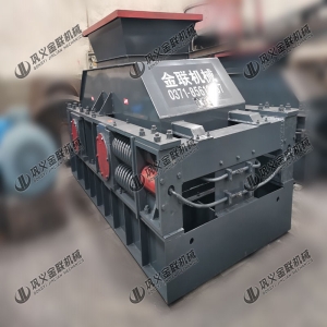 大型2PG1208對輥式制砂機(jī)發(fā)貨圖片